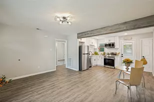 1608 Wayne St, Denton, TX 76209 - Photo 3