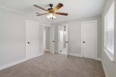 332 S Sealy Avenue, Justin, TX 76247 - Photo 17