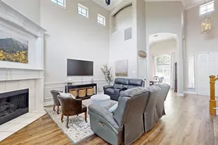 3200 Hilltop Ct, Highland Village, TX 75077 - Photo 3