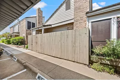 2320 Torrington Drive #C, Arlington, TX 76012 - Photo 3
