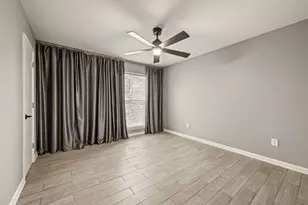 1100 Brighton Dr, Arlington, TX 76012 - Photo 13