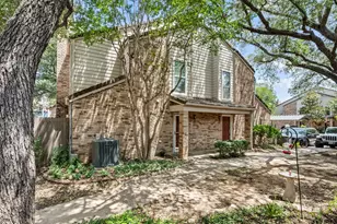 1100 Brighton Dr, Arlington, TX 76012 - Photo 3