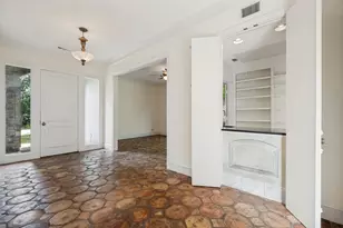 7211 Lavendale Cir, Dallas, TX 75230 - Photo 3