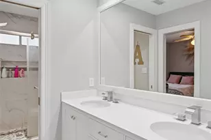 4011 Province Dr, Carrollton, TX 75007 - Photo 21