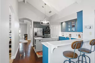 4011 Province Dr, Carrollton, TX 75007 - Photo 9