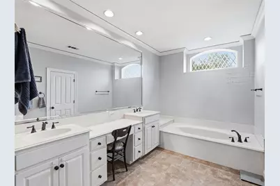 4011 Province Drive, Carrollton, TX 75007 - Photo 17