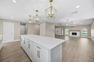 1912 Primrose Ln, Carrollton, TX 75007 - Photo 11