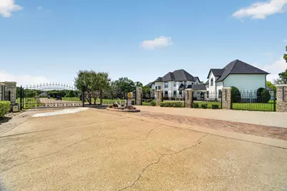 1717 Taylor Bridge Court, Burleson, TX 76028 - Photo 3