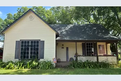 102 E 14th Street, Joshua, TX 76058 - Photo 1