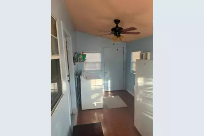 102 E 14th Street, Joshua, TX 76058 - Photo 11