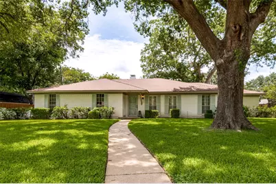 2221 Scarlet Lane, Grand Prairie, TX 75050 - Photo 1