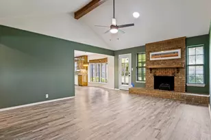 1620 Post Oak Dr, Bedford, TX 76021 - Photo 5