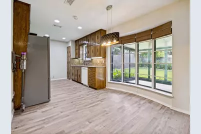 1620 Post Oak Drive, Bedford, TX 76021 - Photo 9