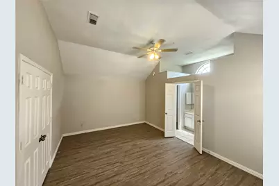 4735 Hollow Tree Drive, Arlington, TX 76018 - Photo 13