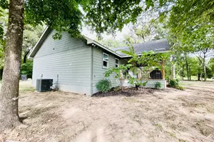 940 Co Rd 1858, Yantis, TX 75497 - Photo 27