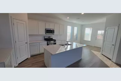9901 Diamondhead Drive, Fort Worth, TX 76179 - Photo 15