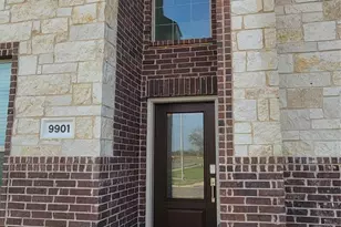 9901 Diamondhead Dr, Fort Worth, TX 76179 - Photo 3