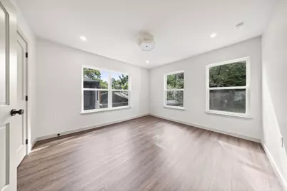 200 S Shore Drive, Dallas, TX 75216 - Photo 17