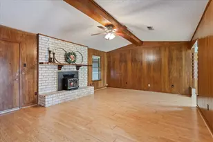108 Towne W Dr, Lorena, TX 76655 - Photo 5