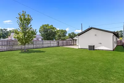1108 Claude Street, Dallas, TX 75203 - Photo 33