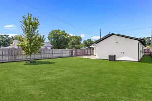 1108 Claude St, Dallas, TX 75203 - Photo 33