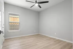 1108 Claude St, Dallas, TX 75203 - Photo 23