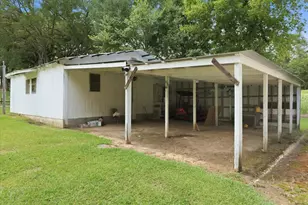 4258 Hwy 164 E, Groesbeck, TX 76642 - Photo 23