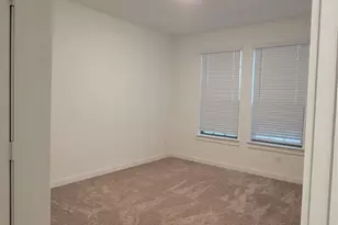 2739 Levee Ln, Lewisville, TX 75067 - Photo 7