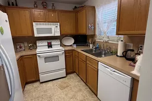 2600 Symphony Park Dr, Bryan, TX 77802 - Photo 7