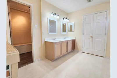 2120 Navada Way, Fort Worth, TX 76247 - Photo 15