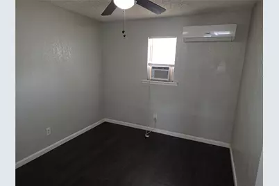 3910 Polly Street #202, Dallas, TX 75210 - Photo 5