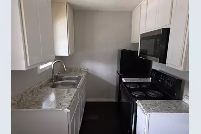 3910 Polly Street #202, Dallas, TX 75210 - Photo 3