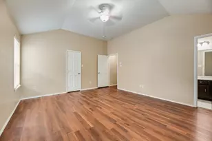 9300 Warren Dr, McKinney, TX 75071 - Photo 9