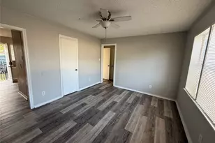 4520 Columbia Ave, Dallas, TX 75226 - Photo 3