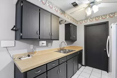3509 Westgrove Drive, Arlington, TX 76001 - Photo 13