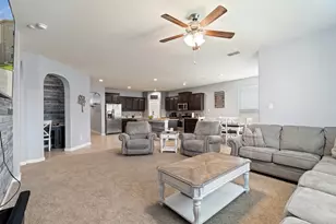 9124 Golden Hollow Ln, Fort Worth, TX 76179 - Photo 7