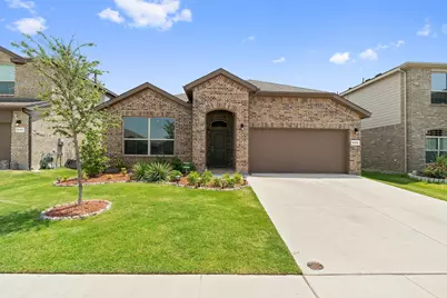9124 Golden Hollow Lane, Fort Worth, TX 76179 - Photo 1