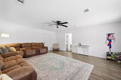 135 Mannington Drive, Dallas, TX 75232 - Photo 9