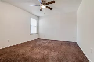 1122 Mazourka Dr, Arlington, TX 76001 - Photo 19