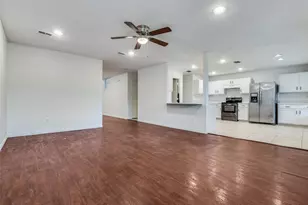 1122 Mazourka Dr, Arlington, TX 76001 - Photo 3