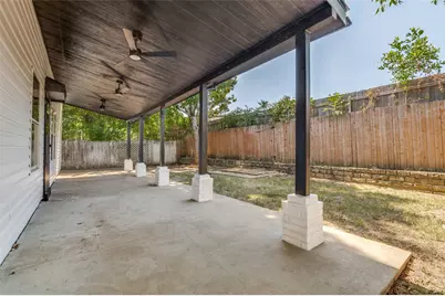 1122 Mazourka Drive, Arlington, TX 76001 - Photo 21