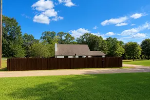 519 Clearwater Rd, Grand Saline, TX 75140 - Photo 5