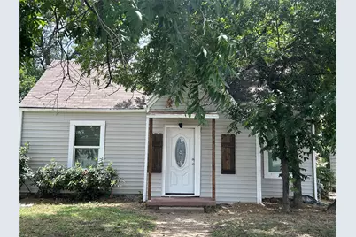 600 E Robert Street, Fort Worth, TX 76104 - Photo 1