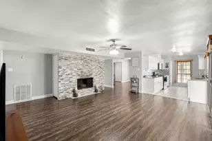 7334 Blue Sage Dr, Dallas, TX 75249 - Photo 7