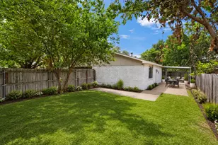 7334 Blue Sage Dr, Dallas, TX 75249 - Photo 25