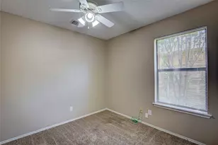 7724 Pebblebrook Dr, Watauga, TX 76148 - Photo 17