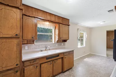 760 Comal Avenue, White Settlement, TX 76108 - Photo 21