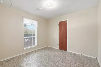 760 Comal Avenue, White Settlement, TX 76108 - Photo 11