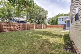 629 Melba St, Dallas, TX 75208 - Photo 25