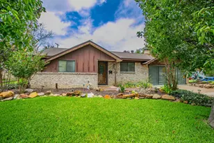 3029 Esters Ct, Irving, TX 75062 - Photo 5